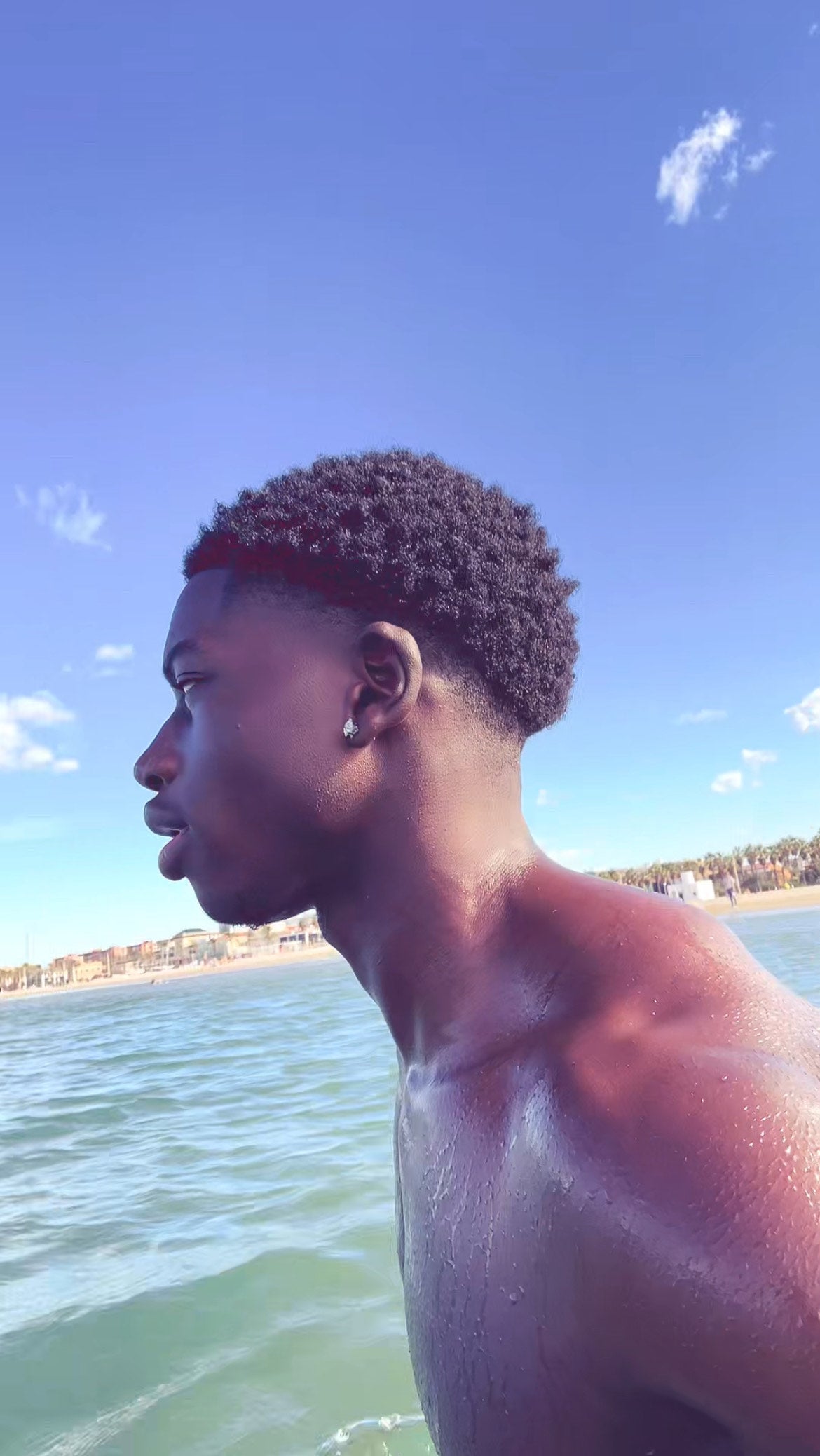 Jawline – La base du visage Sans mâchoire structurée, pas de vrai profil ni de glow.