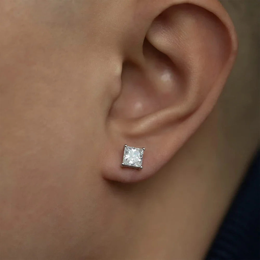 Boucles d’oreilles rectangle effet diamant – Style soigné pour homme